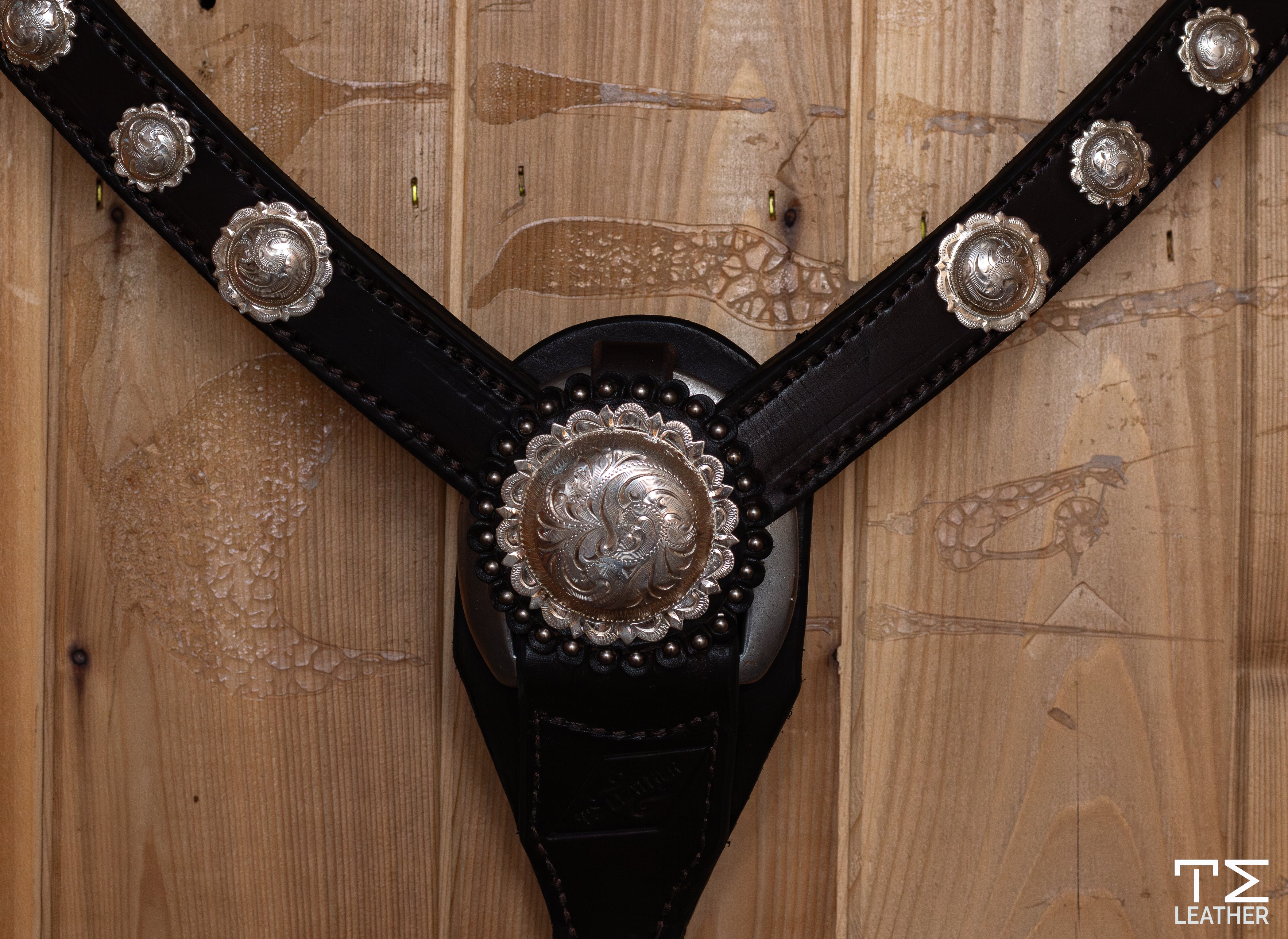 1" Chocolate Breast Collar w/ Engraved Silver Plated 7 Graduating Scalloped Round Raised Conchos