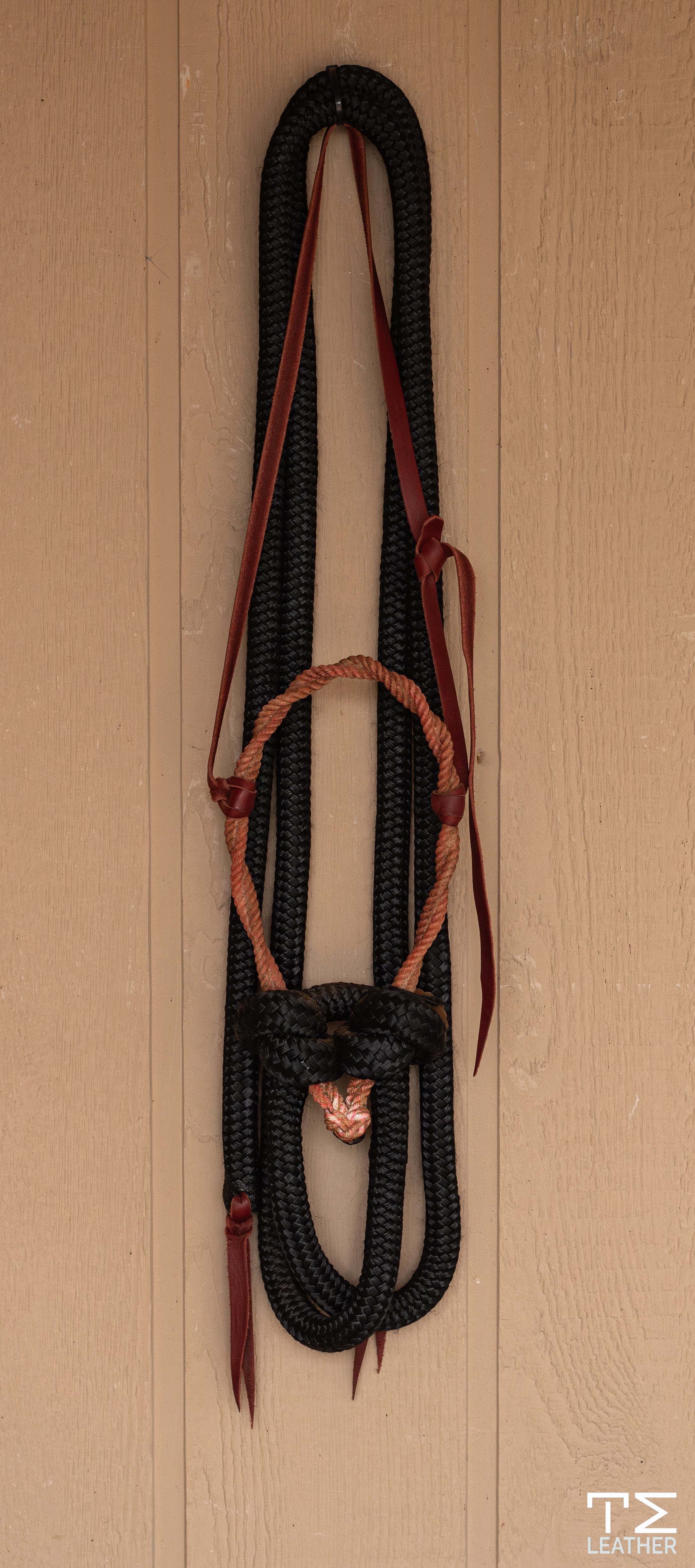 Loping Hackamore Twisted Double Rope Red Nose w/ Black Split Reins
