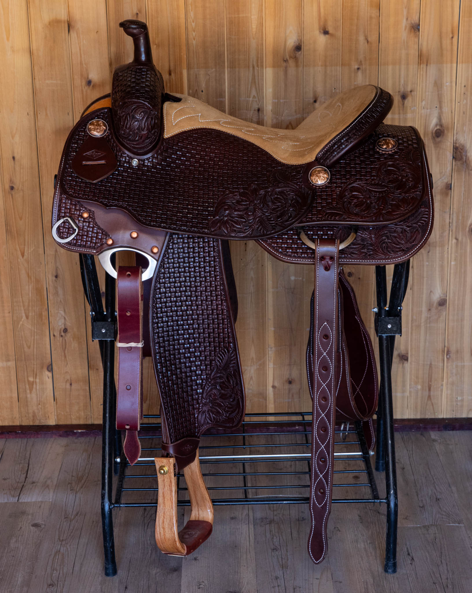 Ranch Cutter Saddle 16.5" Chocolate w/ Floral and Bamboo Accents