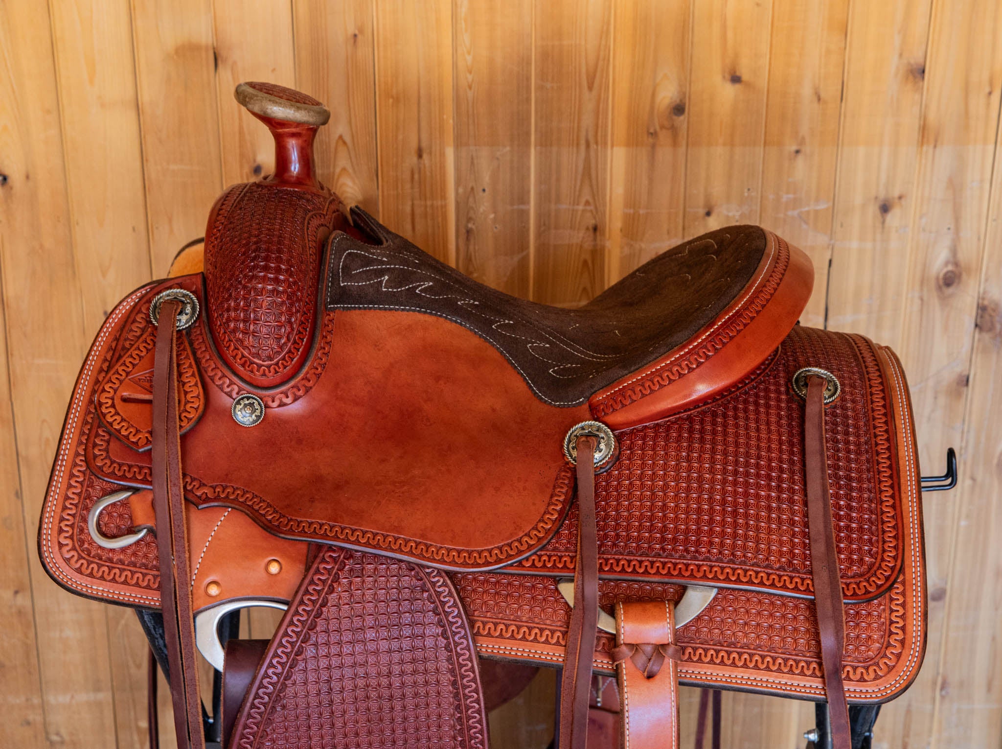 Team Roper Saddle 14" Chestnut with Box Stamping