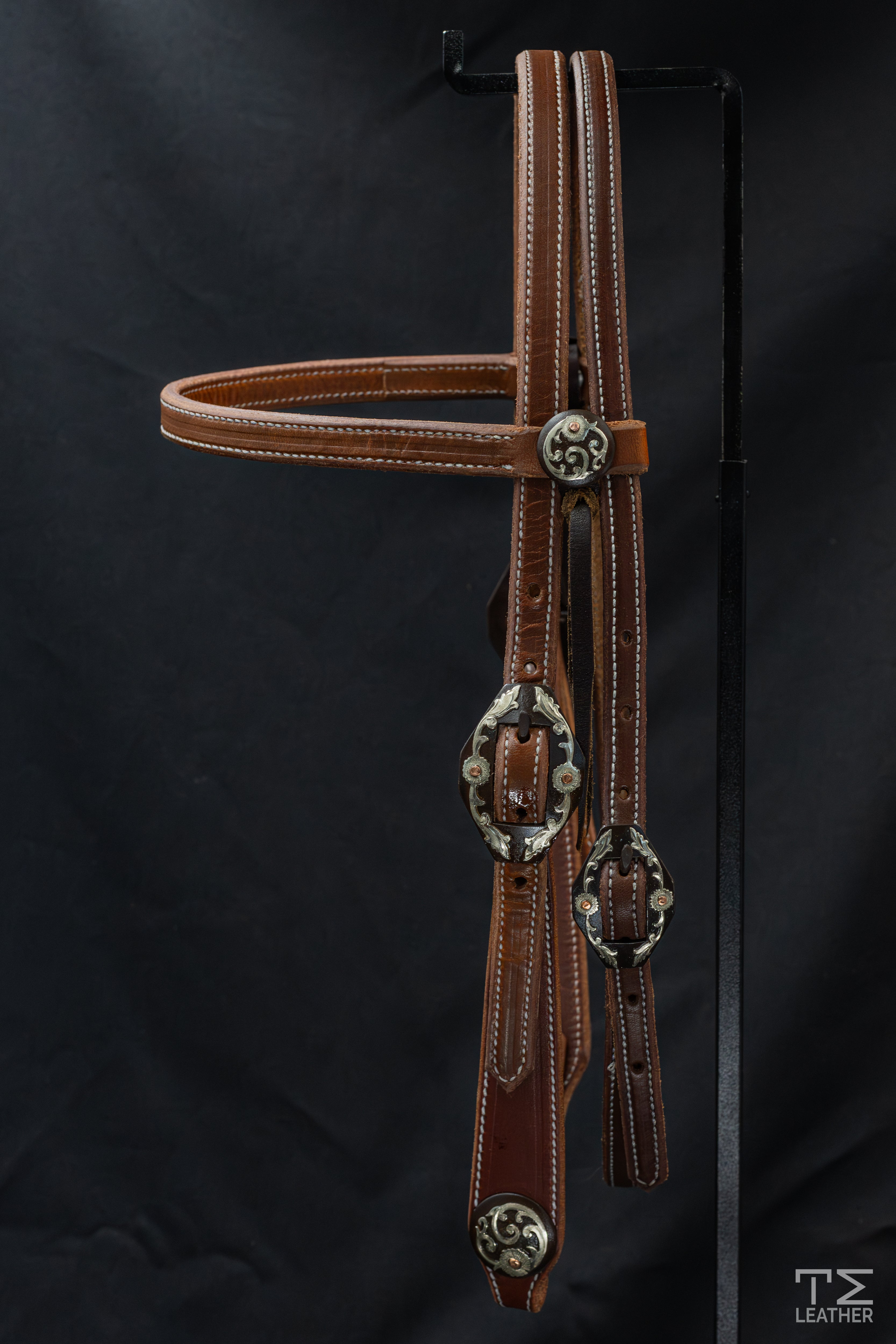 Working Browband w/ TM Leather Browned Diamond Floral/Copper Buckle & Matching Conchos