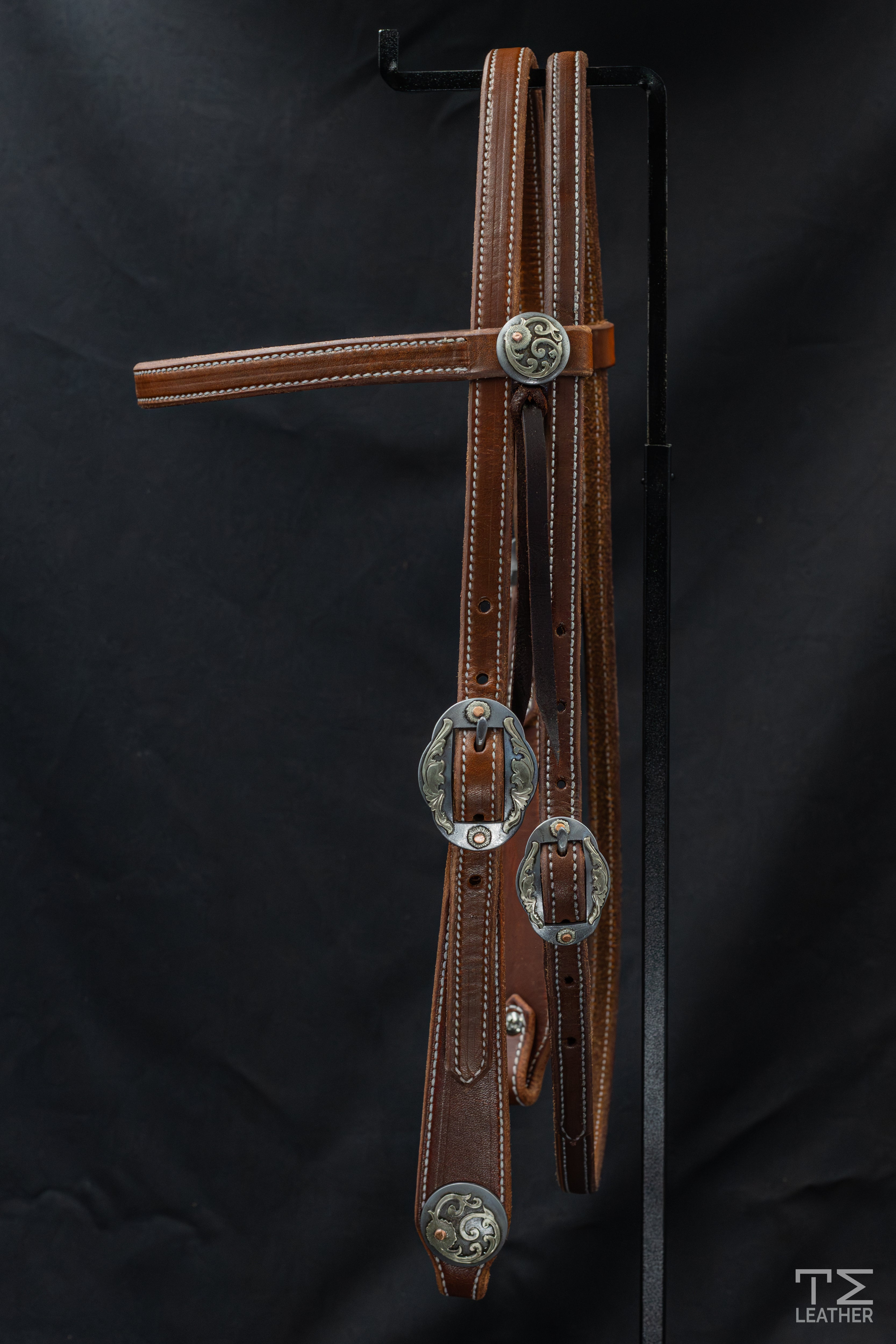 Working Browband w/ TM Leather Silver Diamond Floral/Copper Buckle & Matching Conchos